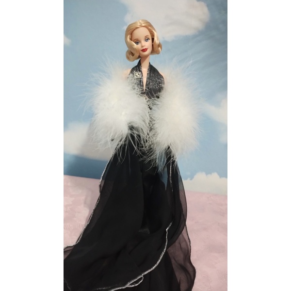 Barbie “Stepping out” - Image 2